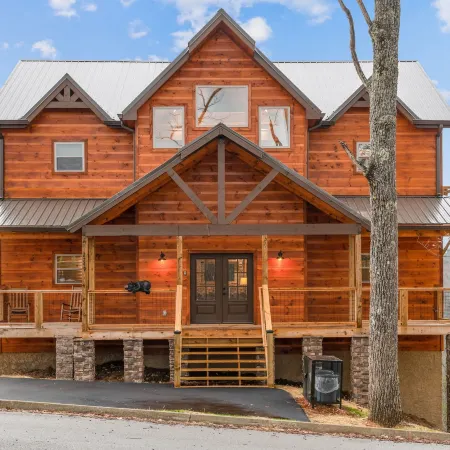 Victoria's Secrets 5 Bedroom Cabin by RedAwning