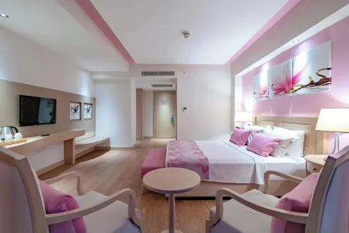 Euphoria Aegean Resort & Spa (Halal Hotel)