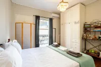 Vicky's Cozy Nest, Your Home by the Sea