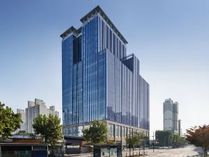 더 링크 서울, 트리뷰트 포트폴리오 호텔