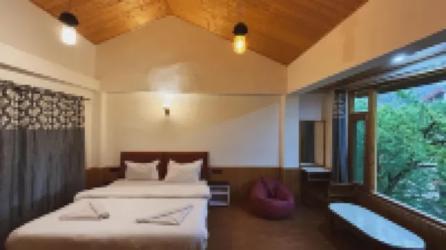 Hostelam The Mountain Story