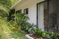 Zen Paradise Pool Villa by Sea N' Rent