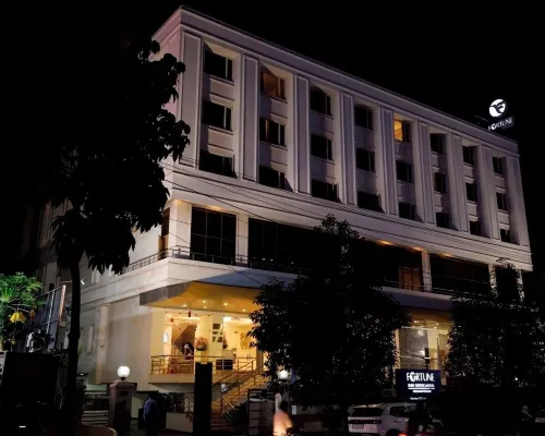 Fortune Inn Sree Kanya, Visakhapatnam - Member ITC Hotels' Group Hotels near Dondaparithy