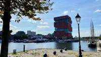 Cozy 1BR City Centre Near Meir Shopping by Oneluxstay Hotel di Brasschaat