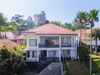 Kirei Mountain View Villa 7 Bedrooms with a Private Swimming Pool Hotels in Cimenyan