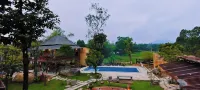 Moc Homestay & Villa Hoteles en Thủy Xuân