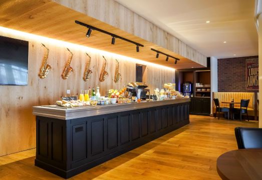 Kyriad Creteil - Bonneuil sur Marne Over view