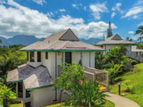 Hawaiian-style Oceanfront Villa - Outrageous Views, Beach Access, Ahh! Hotels in Princeville