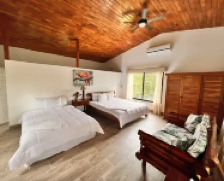 Blue Banyan Inn Hotels in 