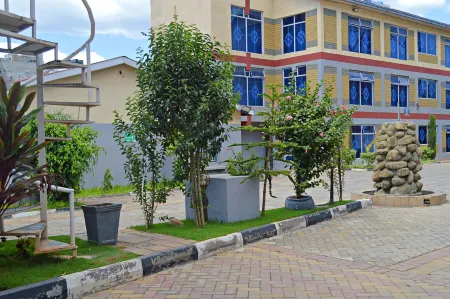 Montana Guest Resort Naivasha Отели рядом с достопримечательностью «Lakes NAIVASHA - Crescent Island»