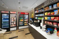 Candlewood Suites Alexandria - Fort Belvoir Hotels in Mount Vernon