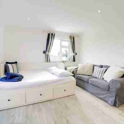 A Stunning, Upside-down Five-Bedroom Home Located in Pendoggett Rooms