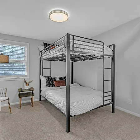 ~Central Haven~Stylish ~Warm~ Charm ~ MSU