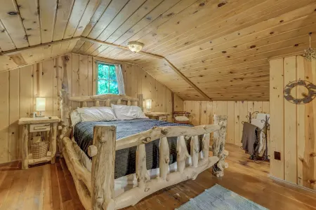 Mountain Views Cottage - Perfect Couples Retreat