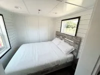Malbec Cabin @ Vinyard Winery, 3 Adults, 1 Kid, WiFi, AC, Fallbrook