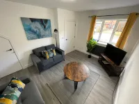 Brand New High Spec House with Parking Wi-Fi (B) by Hafh