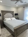 Cozy 2-bedroom house in Springdale with WiFi