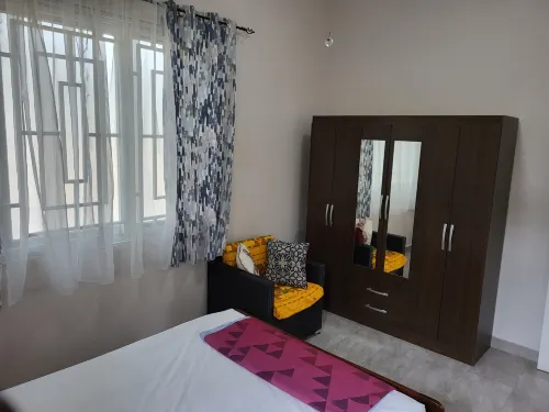 Accra Cozy Retreat with 2 Bedrooms