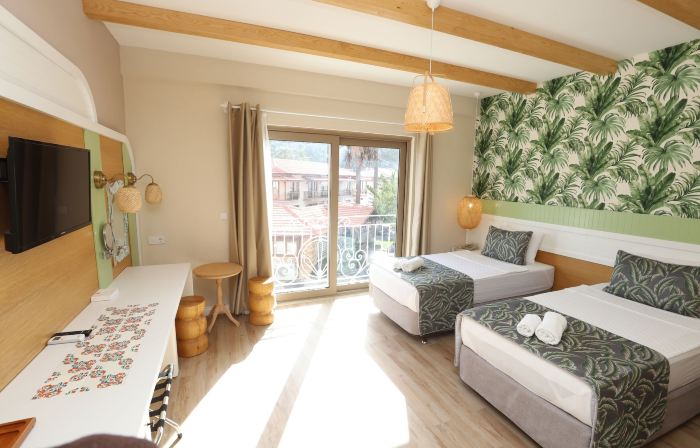 Dolphin Park Hotel