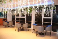 Hary's Aparthotel