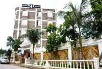 Louis Montfort Grand Resort - Mombasa