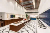 MJ Sarovar Portico Haridwar - Desayuno