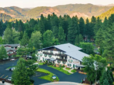 Blue Elk Inn Hotels in Leavenworth