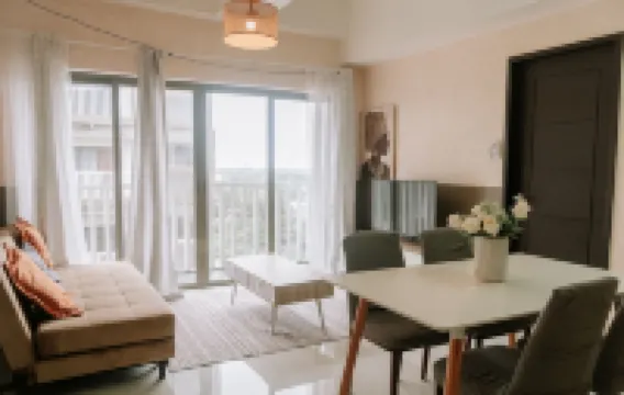 Spacious Barkada Gathering