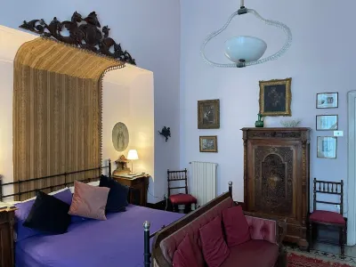 EXCLUSIVE APT with TERRACE in Aristocratic XVI Century Palace in Historic Center Hotels in Neapel