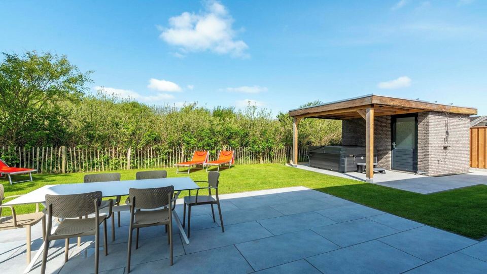 Villa Near North Holland Beach with Jacuzzi