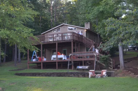 Cozy Cabin,Sandy Beach,Fantastic Dock W/ 50' TV & Boat Launch