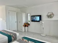 Cozy Apartment in Venetian RD within 10 min Airport Hotels in Venetian Road Settlement