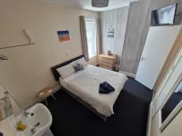 The Clevedon - Bed and Breakfast