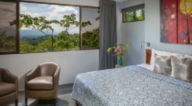 Spacious Fully Air-Conditioned Contemporary Villa Private Pool & Game Room