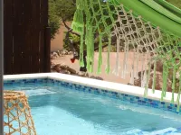 Transhi by Cunuc'i Cristi, we are completely off-the-grid, ground with nature! Hotels in Savaneta