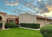 1 level with garage, near downtown Gilbert & Chandler