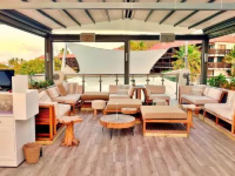 Generator! Private Pool Villa - Sapphire Beach 5min walk & Washer/Dryer WiFi 9 Hoteles en Santo Tomás