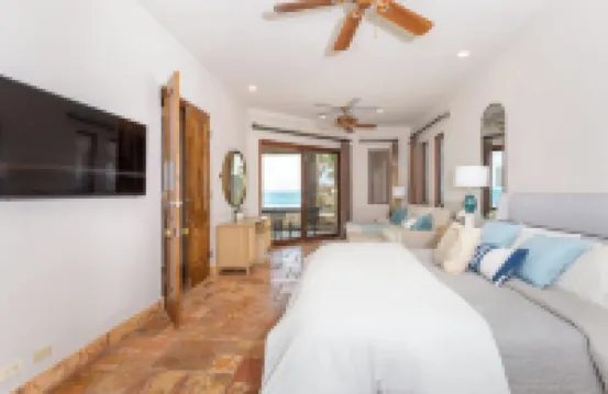 Villa #17:  Luxury 5 Bed/5 Bath Oceanfront Home for 14 Guests.  Not a Condo!