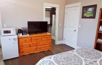 Cozy, Bright, Private Room