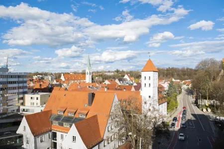 Luxury suite in the heart of Kempten + parking Отели в г. Кемптен