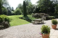 Pretty farmhouse quiet, 8 people, near the sea, amusement park, games, zoo Hotels in Seine-Maritime