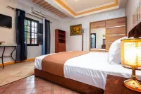 Villa Gardens Diafa - 8 rooms