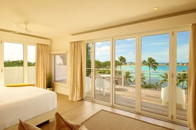 Modern and spacious villa with private pool with ocean sunset view Hotels in 