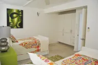 Turtle Bottom luxury beachside villa