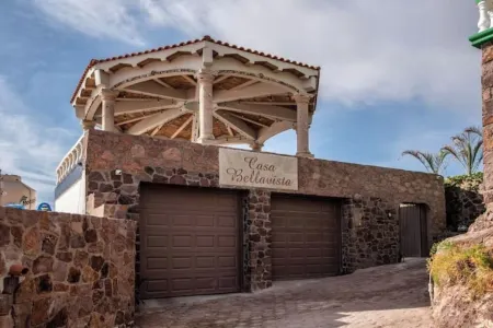 Casa Bellavista hosts one of the best views in San Carlos includes BBQ & Gazebo. Отели рядом с достопримечательностью «Barajitas Canyon»