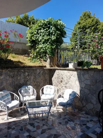 A peaceful environment for complet relaxsation, 10 min. by car to Koper beach... Отели в г. Koper