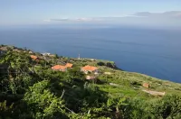 Villa with private pool, large garden and stunning sea view