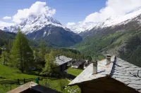 Great Bear Hotels in Evolene