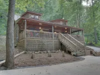 Cozy Cabin with ADA accessible, golfing, hiking,, beach, tennis, and more! Hotels in Pickens County