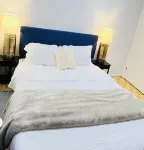 Lake Huron Getaway: Cozy Cottage, Private Access, Second-Row Location
